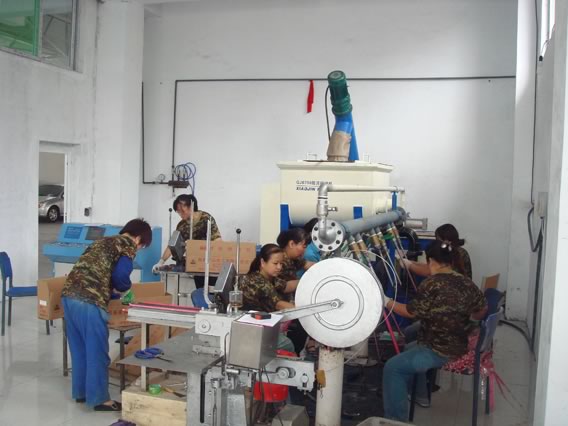 山西陽煤集團半自動生產現場